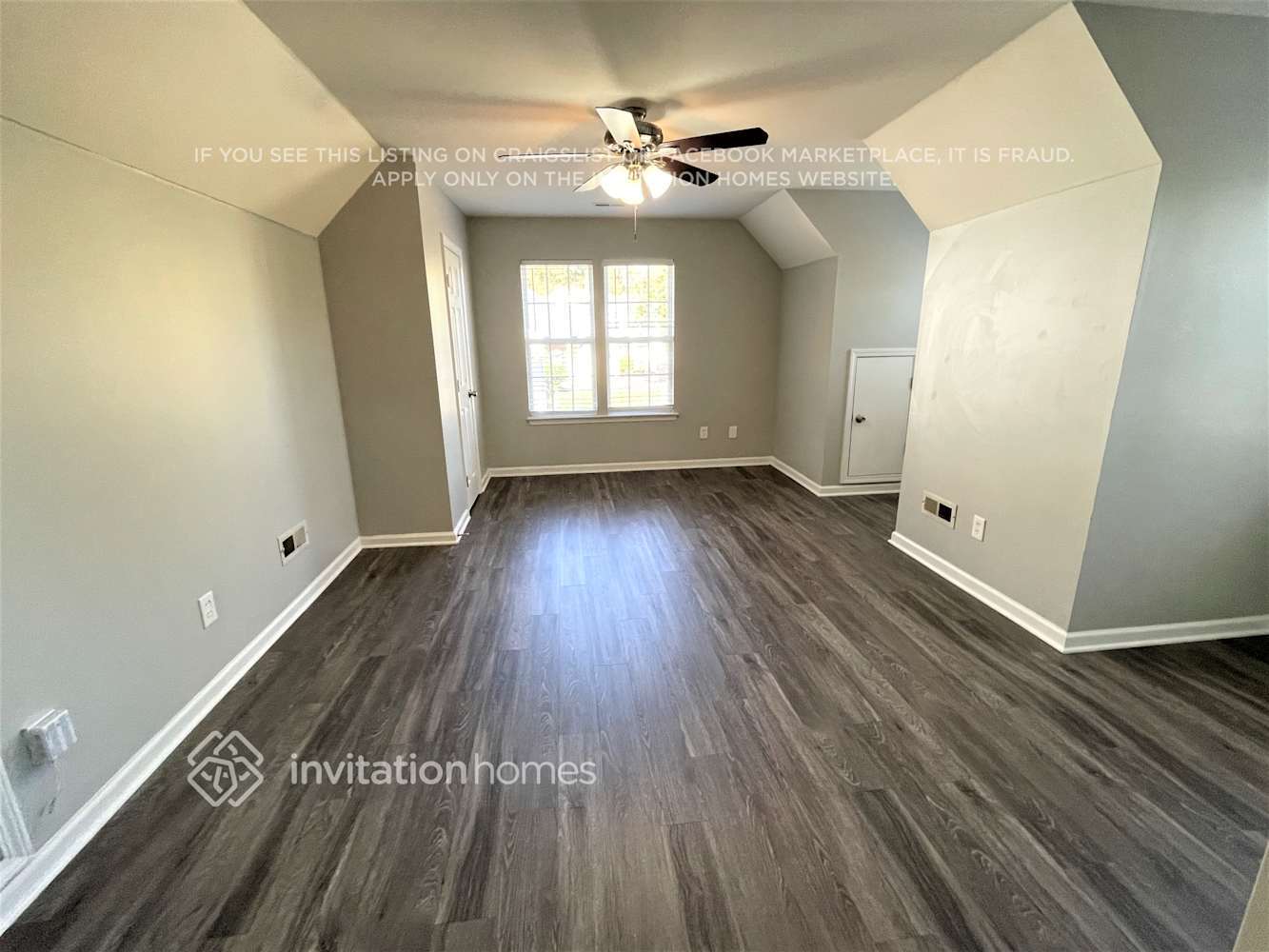 Building Photo - 9537 Green Apple Dr