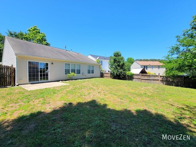 Building Photo - 6032 Saybrooke Dr