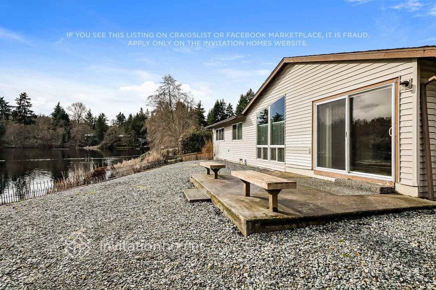 Building Photo - 4243 SW 323rd St