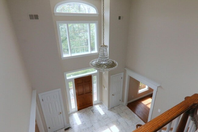 Building Photo - 9724 Middleton Ridge Rd