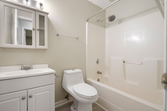 Building Photo - Single Family Home in South Durham- Available Now