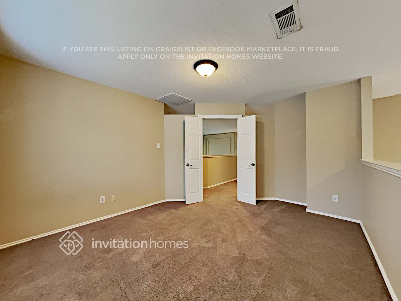 Building Photo - 921 Mockingbird Dr
