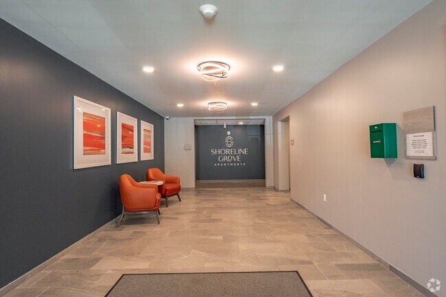 Shoreline Grove - Lobby - Shoreline Grove