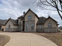 Building Photo - Broken Arrow Schools-Gated Community!