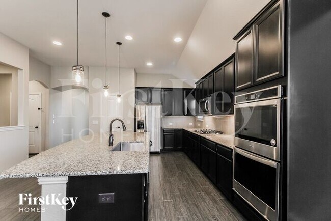 Building Photo - 6701 Cedarhurst Ct