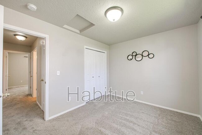Building Photo - 13350 W Fringetree St