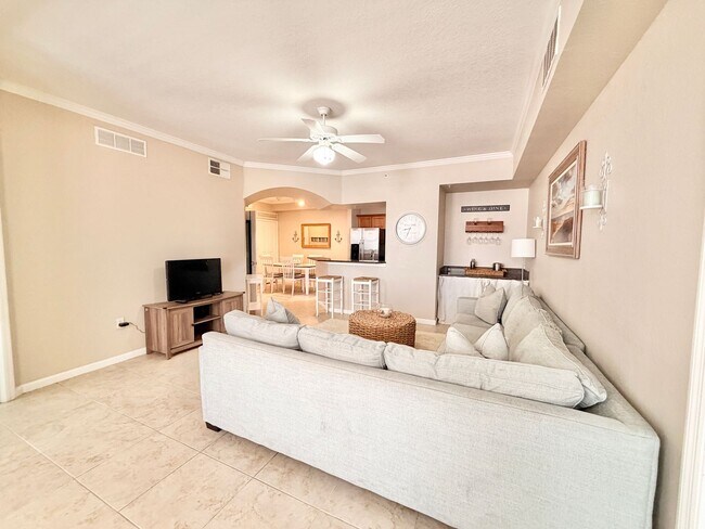 Building Photo - 12960 Positano Cir
