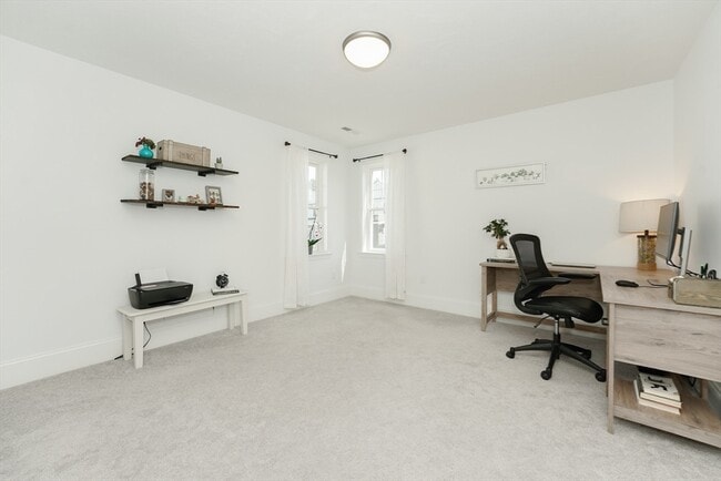 Building Photo - 18 Cleary Cir