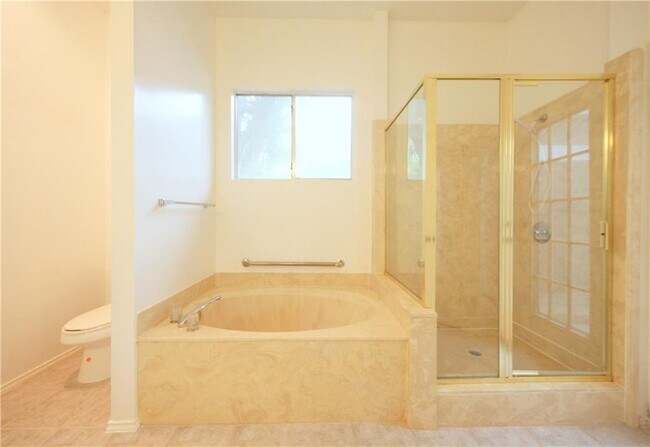 Building Photo - 8200 Cahill Dr