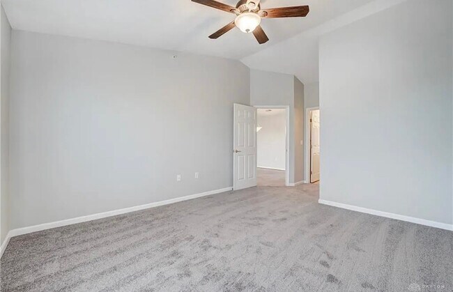 Building Photo - 3044 Westminster Dr