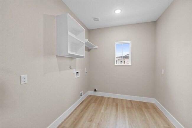 Building Photo - 2614 Piemonte Ave