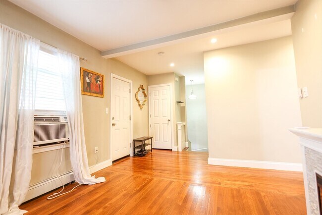 Building Photo - 43-45-45 Belnel Rd