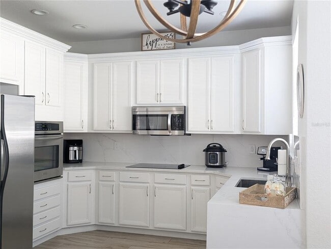 Building Photo - 3516 Hickory Hammock Loop