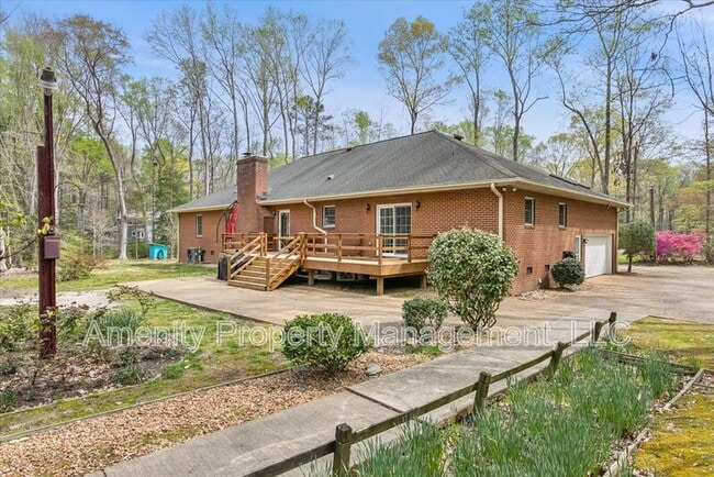 Building Photo - 5974 Ladysmeade Ln