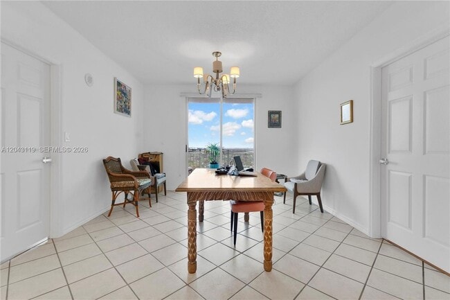 Building Photo - 3500 Coral Wy