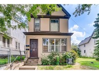 Building Photo - 634 19th Ave NE
