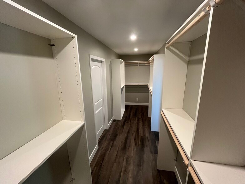 View From Other Side of Walk-In - 1825 Walnut Creek Ct