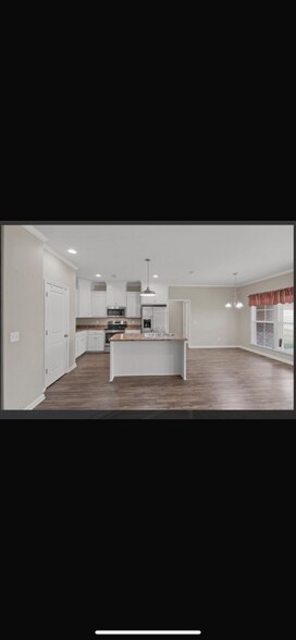Building Photo - 101 Belhaven Dr