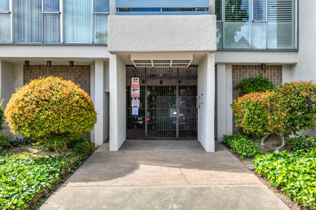 Building Entrance - Piedmont Terrace