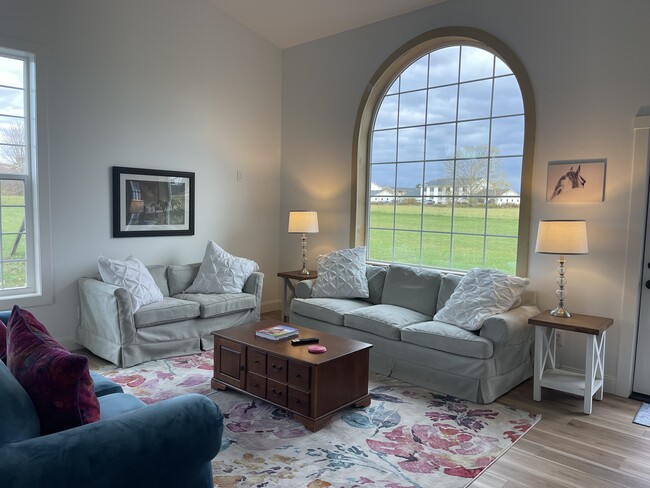 Sofas for enjoying all the natural light and the beautiful view - 13440 Perry Ln