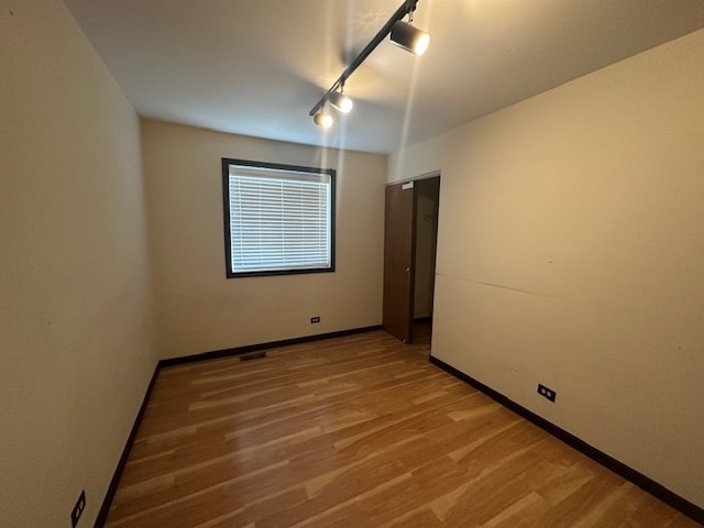 Building Photo - 2736 Prairieview Ln S