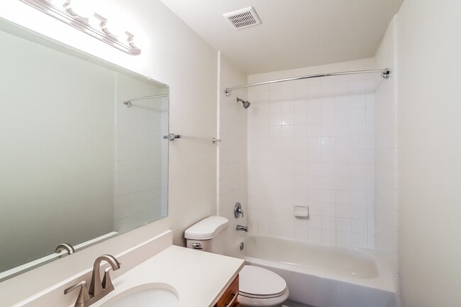 Building Photo - 8238 Fuqua Gardens Dr