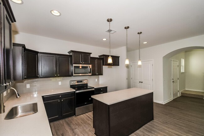 Floorplan - Quinn Residences at Drayton Park - Savannah Quarters