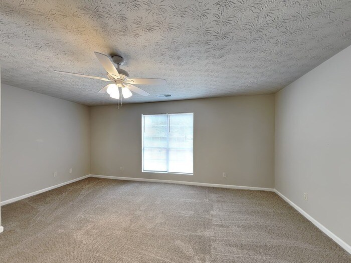 Building Photo - 4145 Riverbank Ct