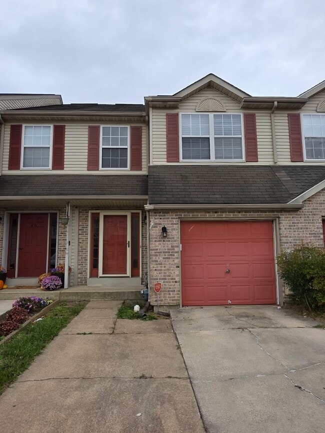 Building Photo - 24 Woodcrest Ct