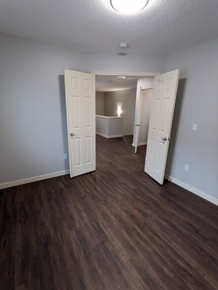 Building Photo - 2610 NE 88th Pl