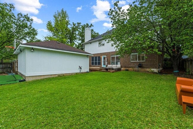 Building Photo - 6300 Needham Ln