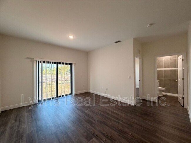 Building Photo - 452 Grant Blvd