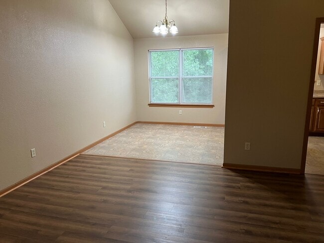 Building Photo - 1949 S Powahatan Ct