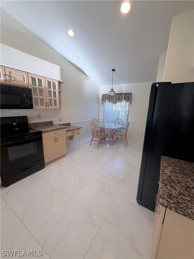 Building Photo - 8220 Ibis Cove Cir