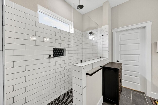 Building Photo - 18403 Vivacious Ln