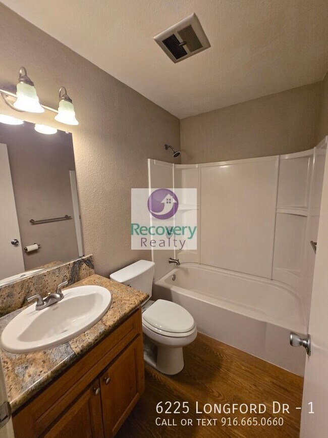 Building Photo - 6225 Longford Dr