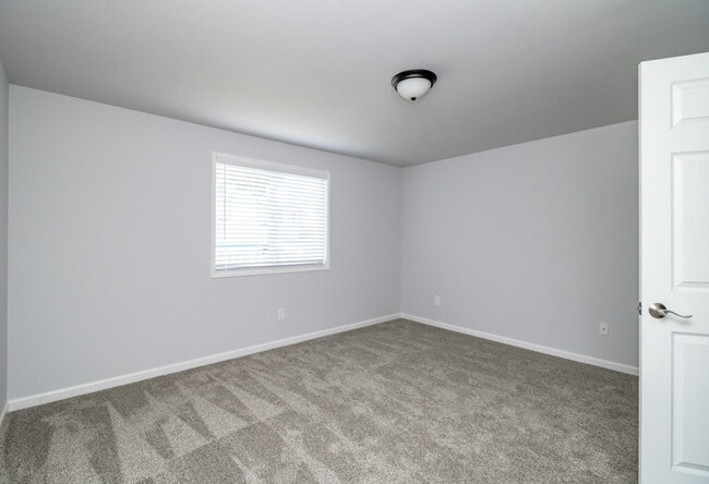 Building Photo - 5823 186th Ave Ct E
