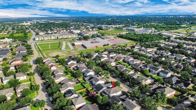 Building Photo - 17111 Plaistow court