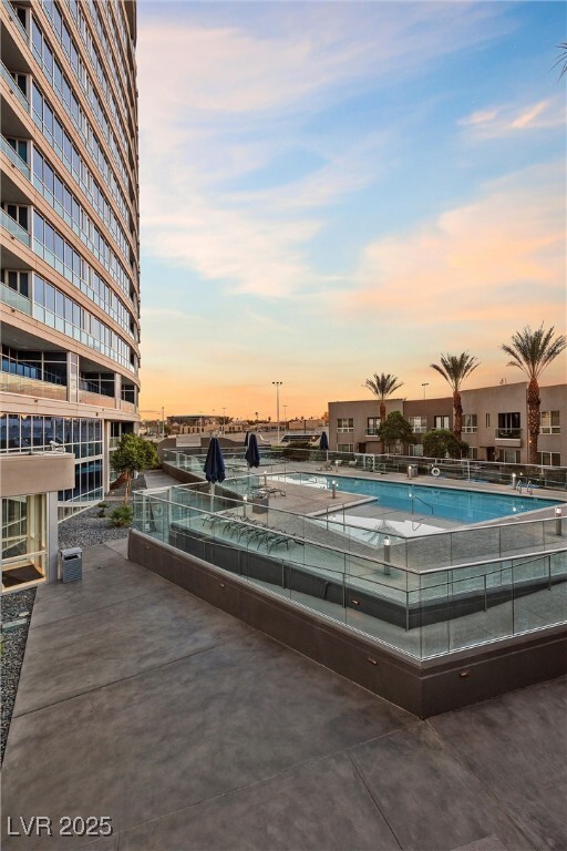 Building Photo - 4525 Dean Martin Dr