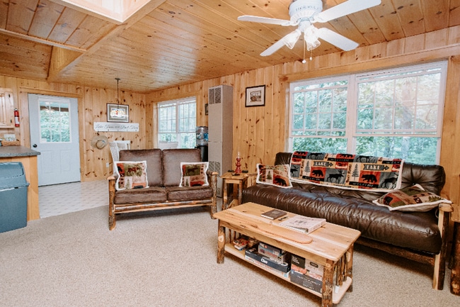 Building Photo - 128 Teaberry Ln