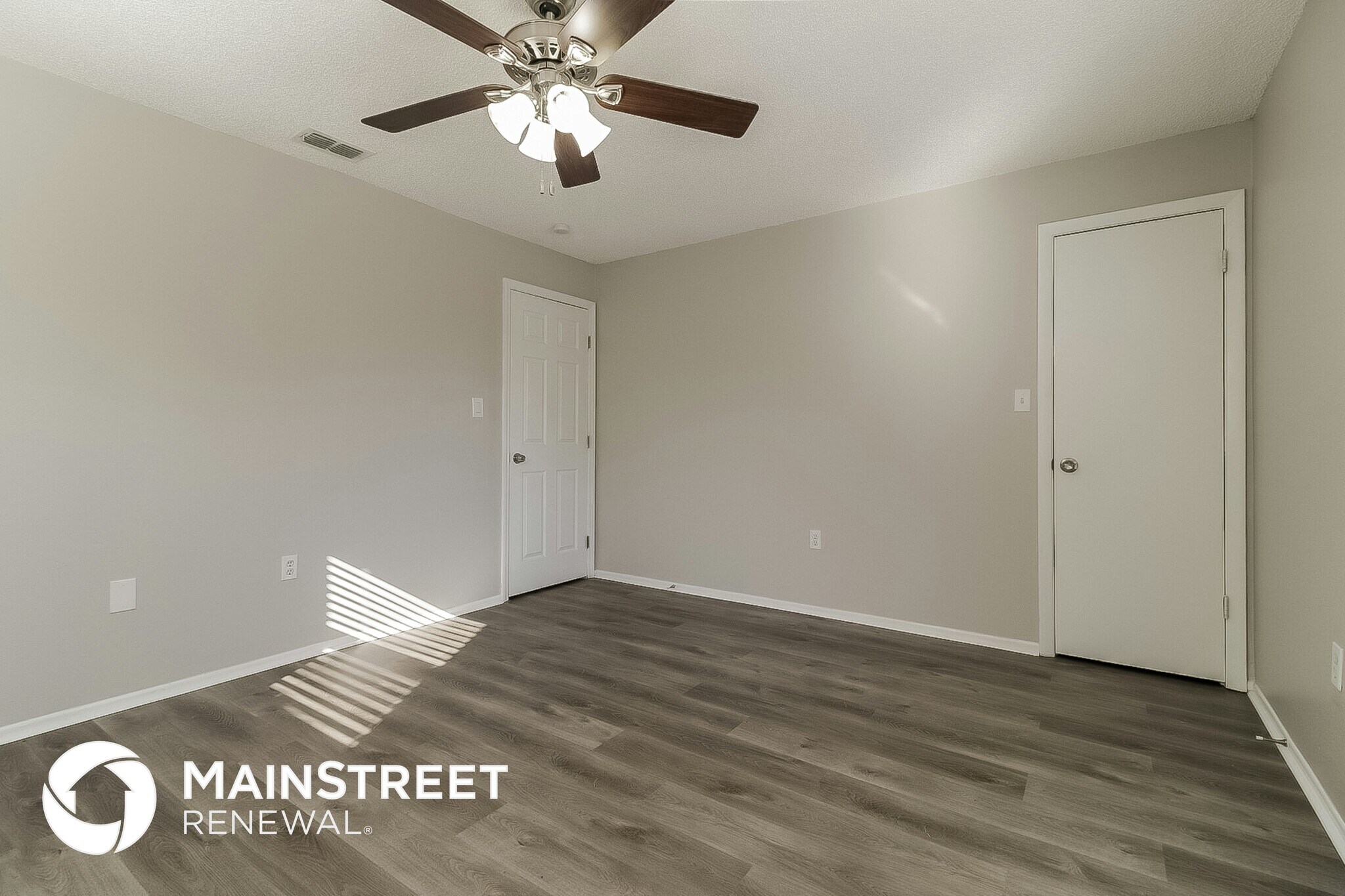 Building Photo - 13228 Grand Terrace Dr