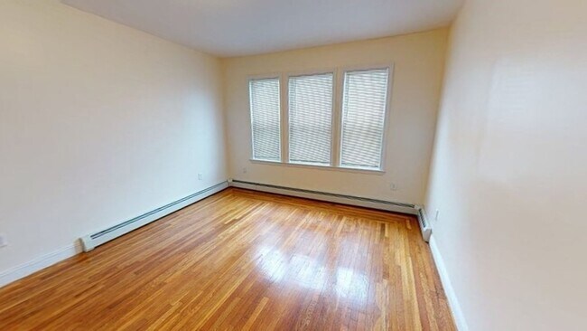 Building Photo - 55 Hazleton St