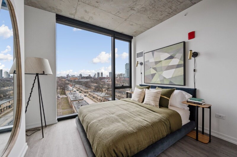 Building Photo - 818 N Cleveland Ave