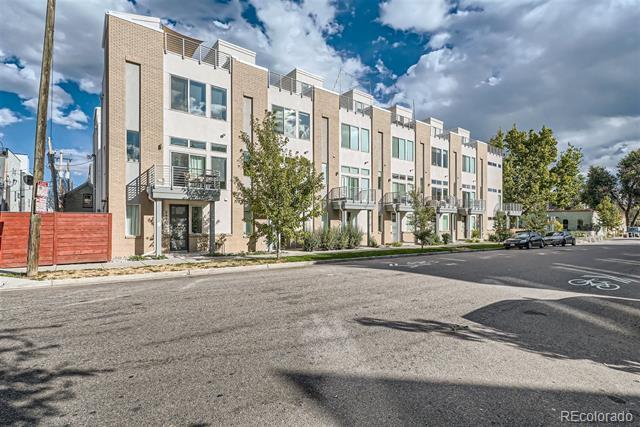 Building Photo - 2416 Eliot St