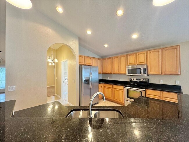 Building Photo - 140 Mandolin Dr