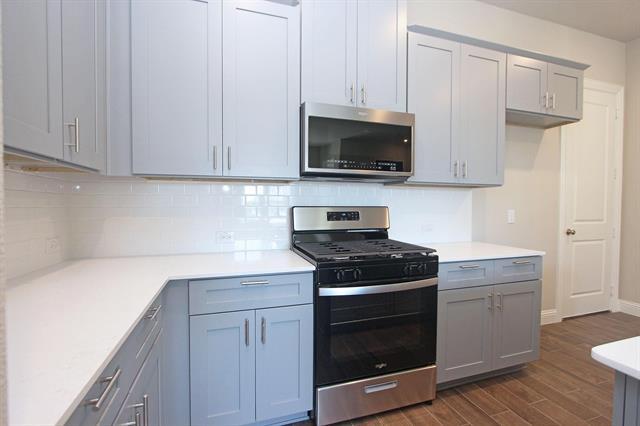 Building Photo - 4255 Shavano Dr