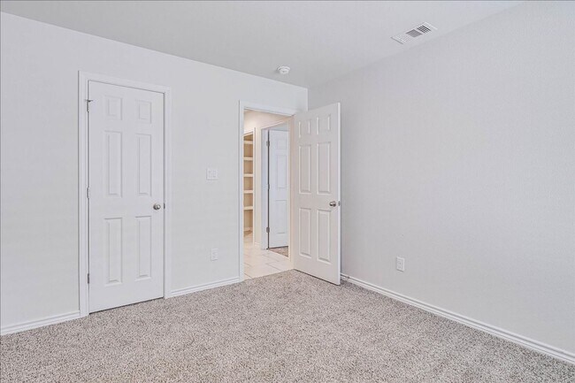 Building Photo - 3913 Jayden Dr
