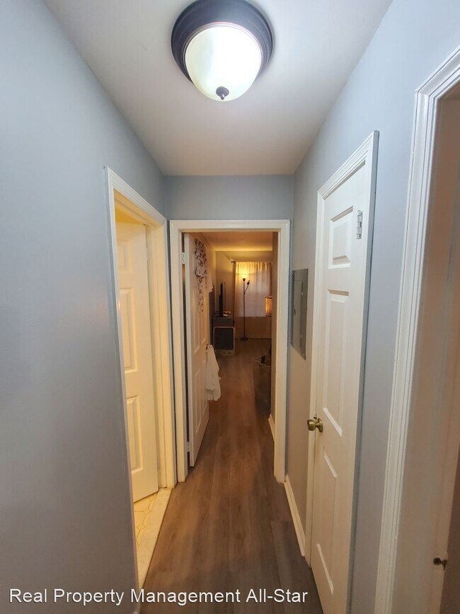 Building Photo - 2 br, 2 bath House - 1204 Woodhaven Drive