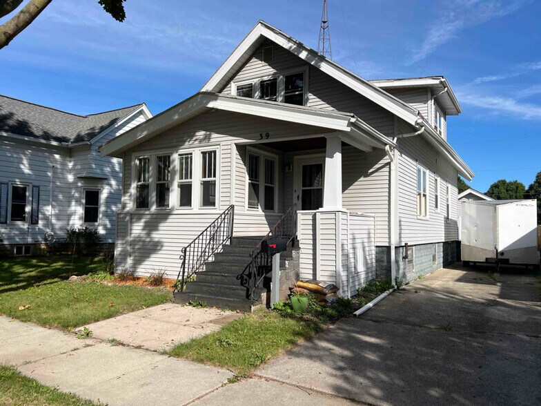 Primary Photo - 39 14th St