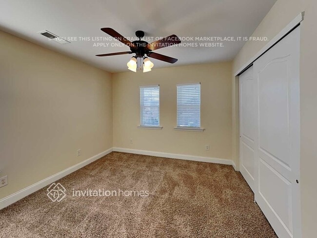 Building Photo - 112 Waterlynn Club Dr